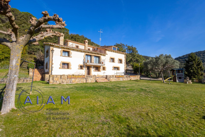 Real State in Calella - Maresme - Buying, selling and renting property - FarmHouse For sale Tordera